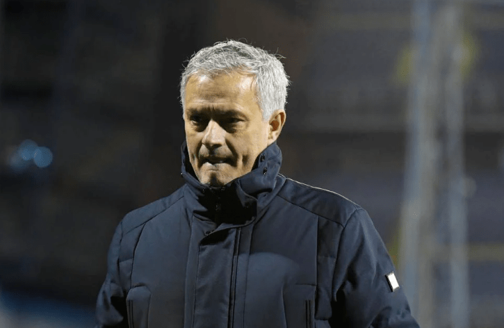 英雄联盟-风云突变浙江队今夜刷新队史纪录，欧联版图或变，媒体盛赞，更衣室氛围转暖