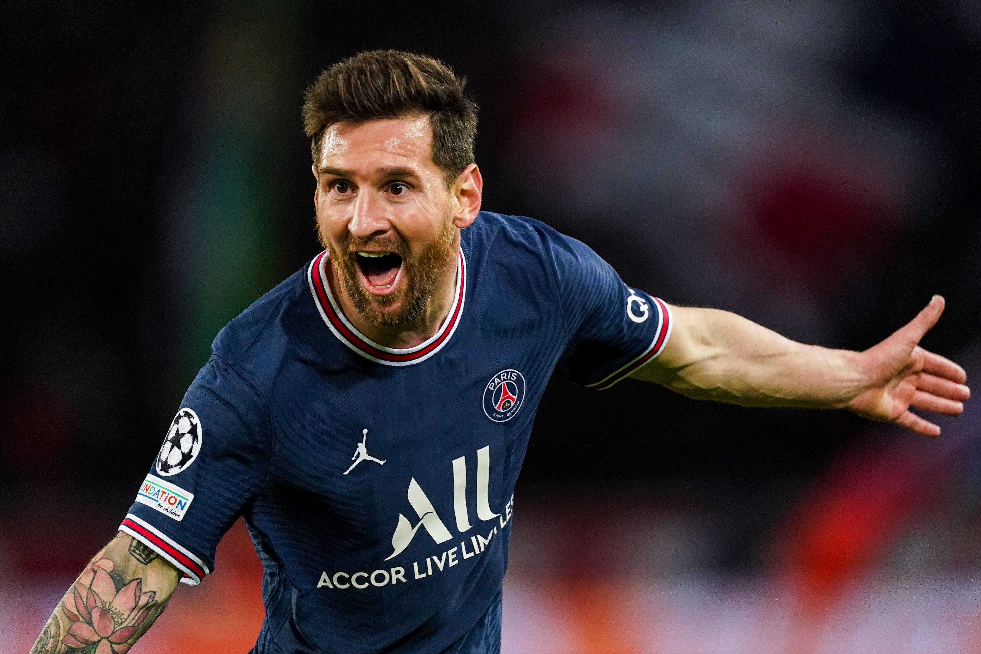 英雄联盟-里程碑夜拉齐奥复出首秀，法甲清晨刷纪录，话题不断，控场能力受关注(拉齐奥鼎盛时期阵容)